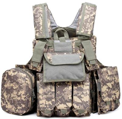 China Durable Tactical Vest Camouflage Tactical Airsoft Safety Vest Kit for sale