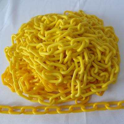 China 2 Inch Yellow Cone Connector New PE Plastic Cone Connector Chain Guardrail Chain Link. in diameter/black red/white for sale