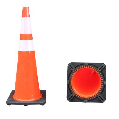 China Black PVC Base 90cm Safety Plastic Road Cone 90cm Red White High Netting for sale