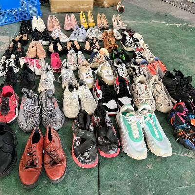 China Philippines Interesting Occasion Polyester / Cotton Exclusive Shoes Mixed Used Shoes Ball for sale