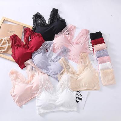 China 2022 New Antibacterial Women's Sexy Underwear Lace Underwear Set Low Waist Wireless Bra Sexy Seamless Panties for sale