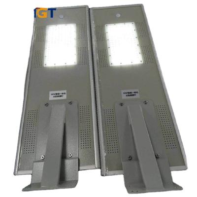 Cina Waterproof IP66 12v 20w All In One Solar Street Light Aluminum Alloy Housing in vendita