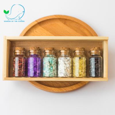 China Natural Healing Crystal Inside Mini Creative Gift Recyclable Exquisite New Gifts Wishing Glass Bottle for sale