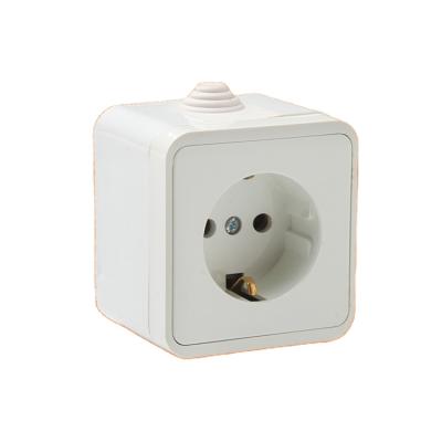 China OUCHI China factory residential / general purpose cheap price 10A 250V waterproof electrical outlet with grounding for sale