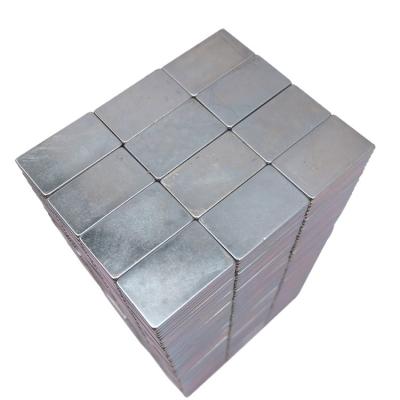 China Small neodymium magnet n52 neodymium magnet n52 thin neodymium magnet n52 neodymium magnets 40x20 mm custom strong wholesale purchase custom china small for sale