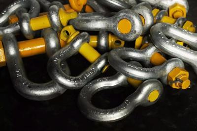 China High Breaking Load Bolt Type Shackle For 200T-400T Loads Bow Shackle Heavy Load for sale