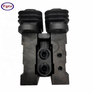 China Machinery Repair Shops Excavator Pedal Valve S330LC-V S340LC-V S400LC-V Pedal Valve 420-00030 410119-00061 for sale