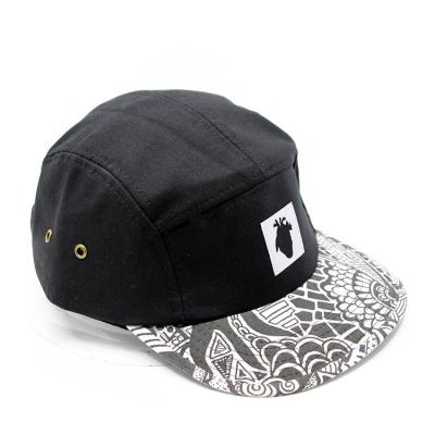 China COMMON Custom Logo Embroidery High Quality Plain Hat Black Snapback Hat 5 Panel Hat for sale