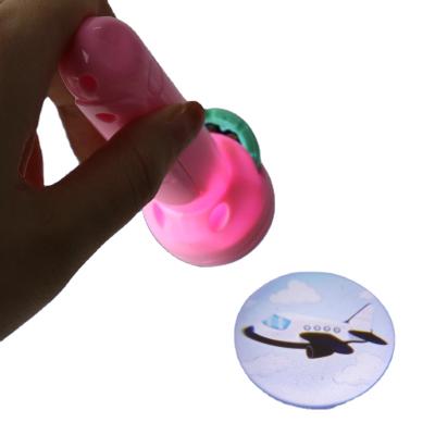 China Children Educational Toy Flashlight Projector Portable Lightweight Toy for Animal Projection for Baby for Education for sale