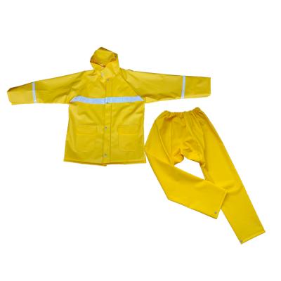 China Yellow Heavy Duty Plastic Traffic Jacket Singlet Rainwear Waterproof Rainwear Men Rain Suit For Safety for sale