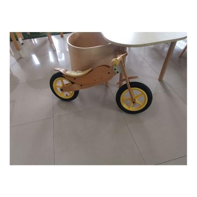 China Ride On Toy Simple And Easy To Operate Electric Curved Wooden Balance Cart Major For Children for sale