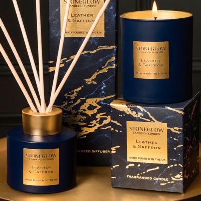 China Private Label Luxury Home Christmas Decoration Scented Candles Gift Set Creative Flameless Aromatherapy Reed Diffuser With Cane for sale