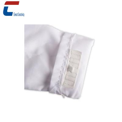 China Passive washable hotel towel Sewable UHF textile fabric rfid laundry tag patch for sale