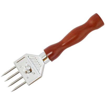 China Sustainable new style stainless steel ice pick 4 fork with wooden handle ice pition for sale