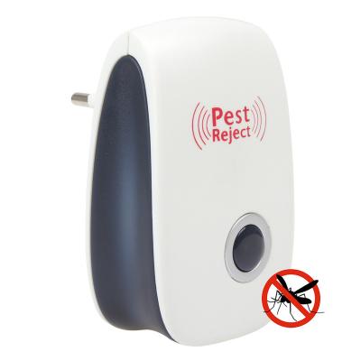 China 2021 Electronic Pest Reflector Ultrasonic Stored Ultrasonic Pest Control Plug In Insect Mouse Mosquito Repellent for sale