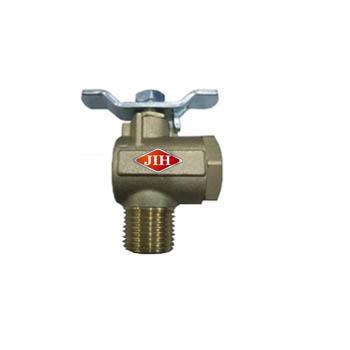 China 600 Valve Brass Ball Valve 1/2in M NPT X 1/2in F NPT for sale