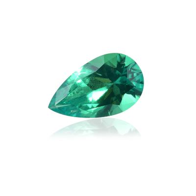 China Pear Green Loose Shape Gemstone Hydrothermal Green Stone for sale