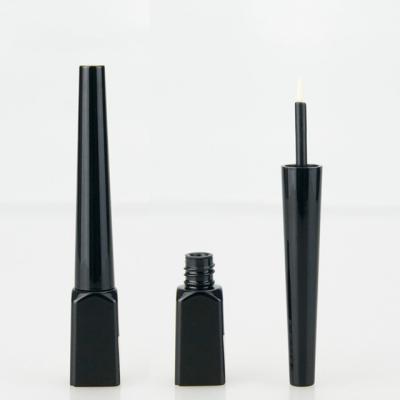 China Cosmetic Portable Black Eyeliner Tube Empty Eyeliner Tube Containers for sale