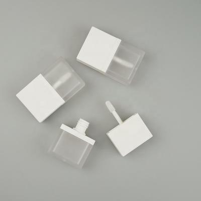 China Cosmetic Hot Products White Square Lip Gloss Tubes Frost Empty Lip Gloss Tube Lip Gloss Tube Container for sale