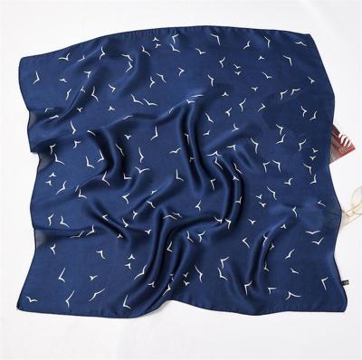 China Digital copy ZP China factory feeling square polyester soft smooth silk satin scarf, mini neck scarf 70x70cm for sale