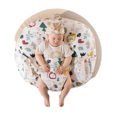 China Newborn Feeding Pillow Made of Skin-Friendly Cotton and Featuring Animal Pattern for sale