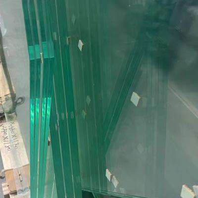 China Ultra Clear Safety SGP PVB Laminated Tempered Glass For Building High Strength for sale