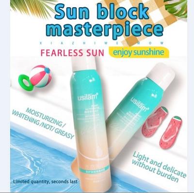 China Organic Sunscreen OEM Private Label Body And Face SPF 50 Waterproof Sunscreen Whitening Spray for sale