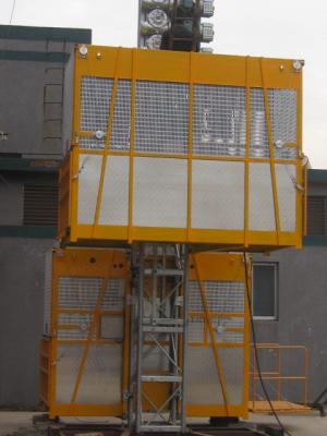 China Yellow VFD Building Material Twin Cage Hoist 3200kg SC200 / 200 for sale