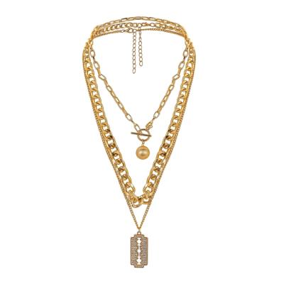 China Simple design male female electroplate to ally lock fashion design U-shaped chain necklace for sale