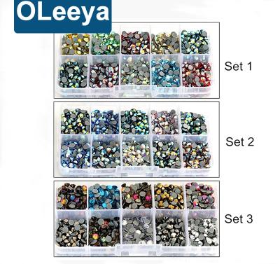 China Factory Direct Selling Flatback Oleeya 10 ab Mix Colors Blingbling Crystal Hot Fix Rhinestones With Glass Box For Garment Decoration for sale