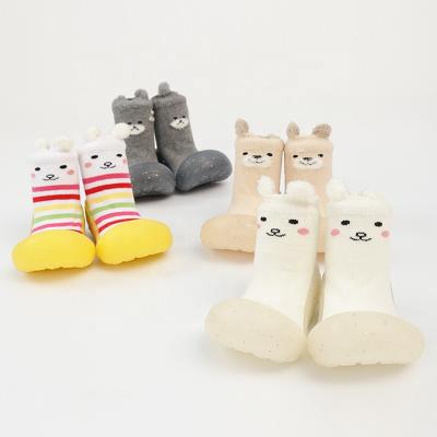 China Antibacterial Toddler Shoes Socks Anti-Slip Baby Shoe Socks With Rubber Sole for sale