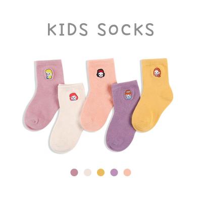 China Factory Wholesale Antibacterial Kids Socks Cartoon Embroidery Girls Princess Socks for sale