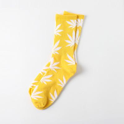 China Wholesale Antibacterial Maple Leaf Socks Weeds Custom Hemp Skateboard Hip Hop Socks for sale