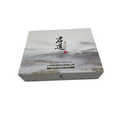 China Recyclable Present Gift Essentials Custom Product Packages Bags With Logo Packaging for sale