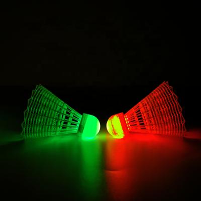 China Evident In Dark LED Lighting Shuttlecock Nylon Nylon Shuttlecock Red/Green Light Shuttlecock Red Light Badminton Shuttlecock for sale