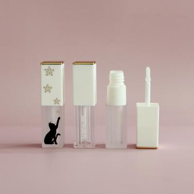 China Custom Logo Square Empty Gloss Tube White Lip Gloss Lip Gloss Tubes Cosmetic Lip Gloss Containers With Brush For Cosmetic Packaging for sale