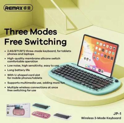 China Wireless Three Modes Free Switching 2.G for Tablets Phones and Laptops Wireless Keyboards for sale