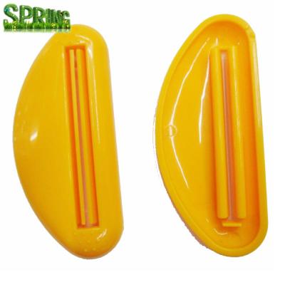 China Viable Customize Logo Plastic Toothpaste Tube Squeezer for sale