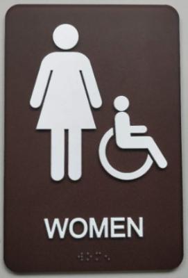 China Acrylplatte arbeitsunfähiger Signage, der ADA-Toiletten-Zeichen der Frauen des Grad-II Brown zu verkaufen