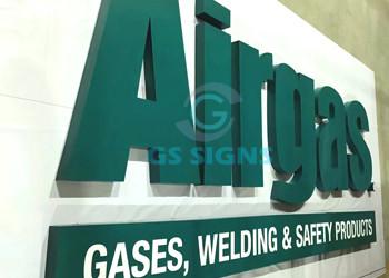 China Green Color 3D Lettering Signage , Dimensional Acrylic Letters For Outdoor Signs for sale