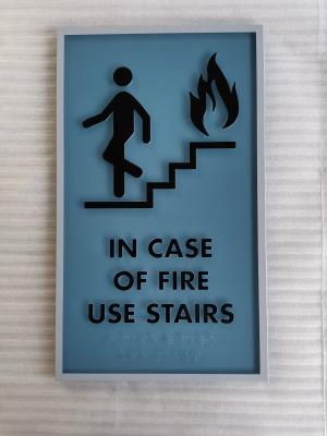 China 1/4 Inch Acrylic ADA Stair Signs Vandalproof Light Weight Moisture Resistance for sale