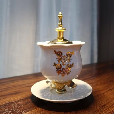 China Middle East Indian Unique Decorative Arabian Oriental Censer Metal Incense Burners Portable Crystal Incense for sale