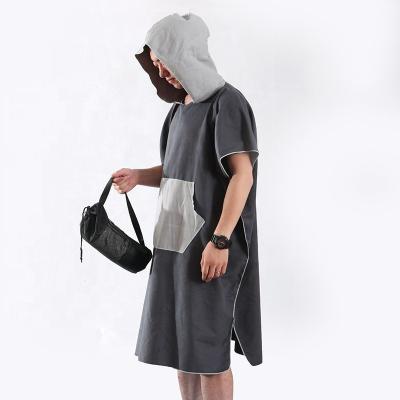 China Wholesale Premium QUICK DRY High Quality Micro Fiber Gym Fitness Hooded Towel With Mesh Backpack for sale