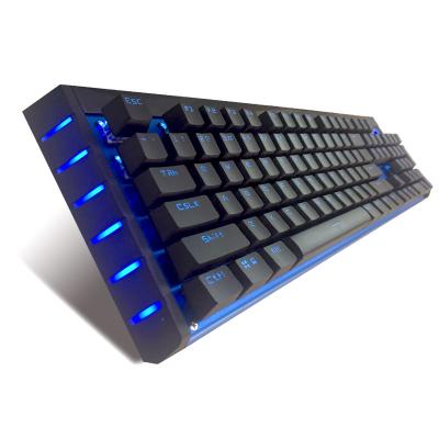 China 104 Key Mechanical Ice Blue Led Mechanical Keyboard Professional Gaming Keyboard With Backlight GM222 for sale