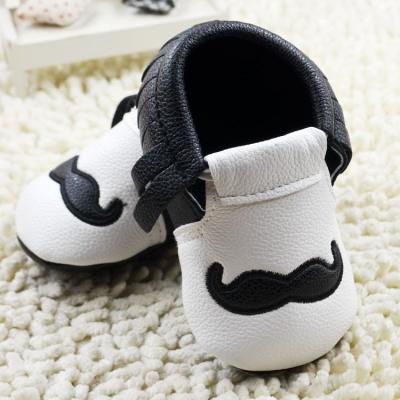 China New Arrival Fashionable Cheap Baby Toddler Anti-slippery Shoes Baby Boy Shoes for sale