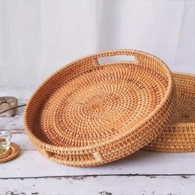 China ECO Eco - Friendly , Natural , Organic In Stocked Handmade Round Rattan Tray With Handles Around Rattans Serving Tray for sale