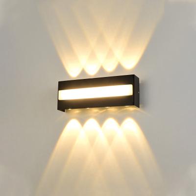 China Tempered Glass Aluminum Alloy IP65 Modern Nordic Outdoor Garden Decorative Led Wall Sconce Lamp for sale