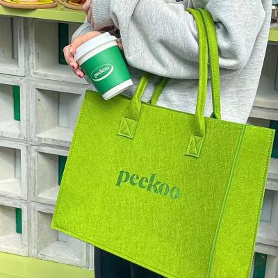 China Who respects the environment; Recyclable; Reusable Hot Sale Eco-Friendly Recyclable Ladies Felt Handbag Logo File Storage Fancy Women Custom Men Carry Shopping Tote Bag for sale