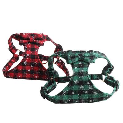 China Quick Release Christmas Style Snowflake Dog Harnesses Vest Pet Traction Chest Tether Striping Breathable Reversible Suede Pet Harness for sale