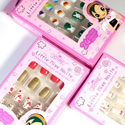 China Hot Selling Easy Use Styles New Kids Fake Nails Safe and Healthy Self Adhesive Fake Nails for Kids Cute Pre Glued 24pcs Press on Nails for sale